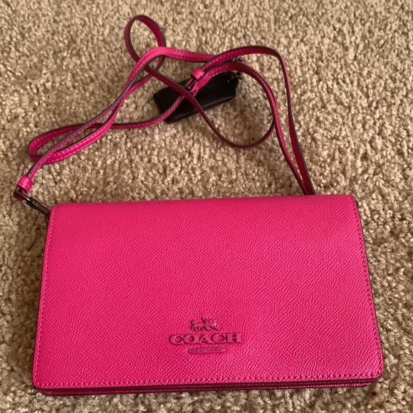 Coach - Picture 8 of 9